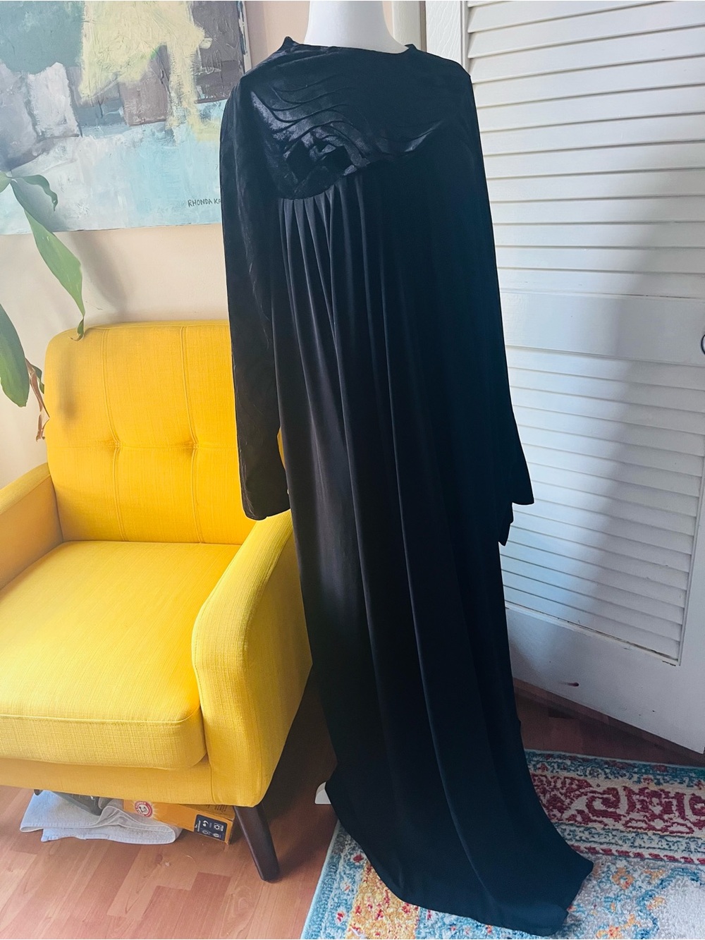 Black Women's Long Velvet Abaya